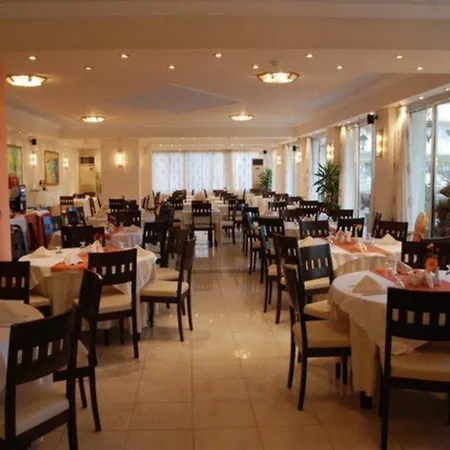 Zante Maris & Adults Only Otel
